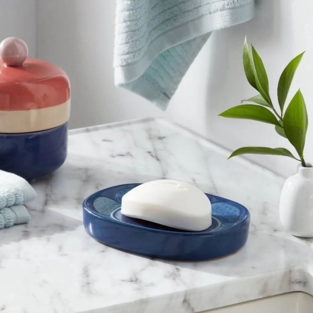 JUNGALOW X OPALHOUSE NWT stoneware soap dish -blue